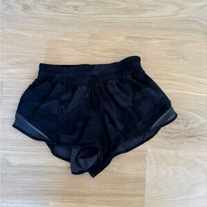 Lululemon hotty hot shorts